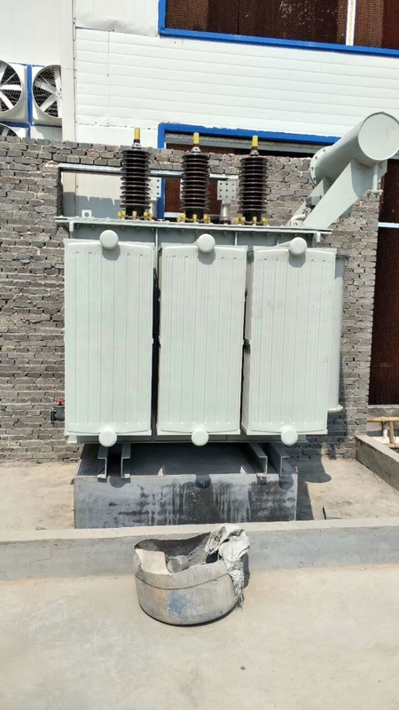 黄色または黒 IEC60076 コア型電源トランスフォーマー 5-3000kva