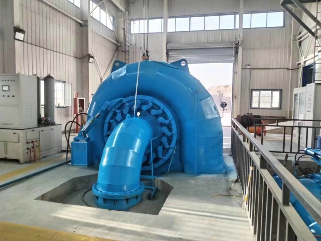 カスタマイズされた容量 水力タービン発電機 200kw-20mw スチールパラメータ 5m-500m 水頭 50HZ/60HZ