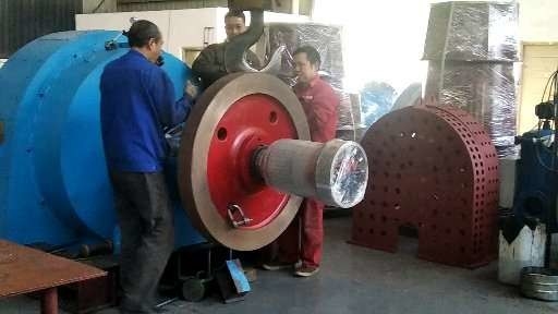 カスタマイズされた色水タービン 200kw-20mw 電力出力 室内・室外操作