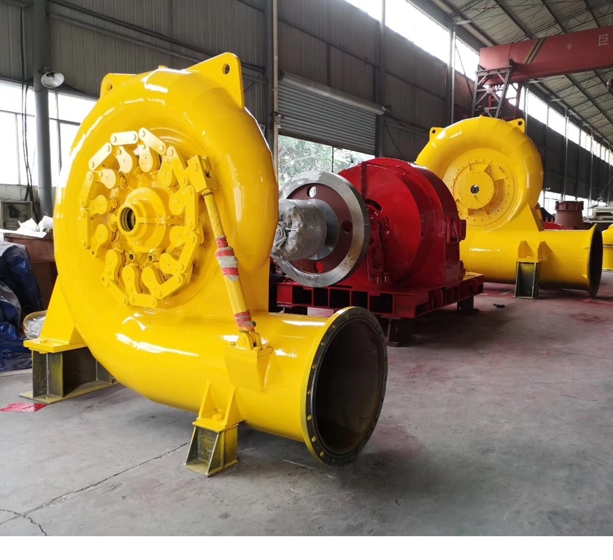 カスタマイズされた色水タービン発電機 300-3000rpm 速度範囲と 200kW-20MW 電力出力