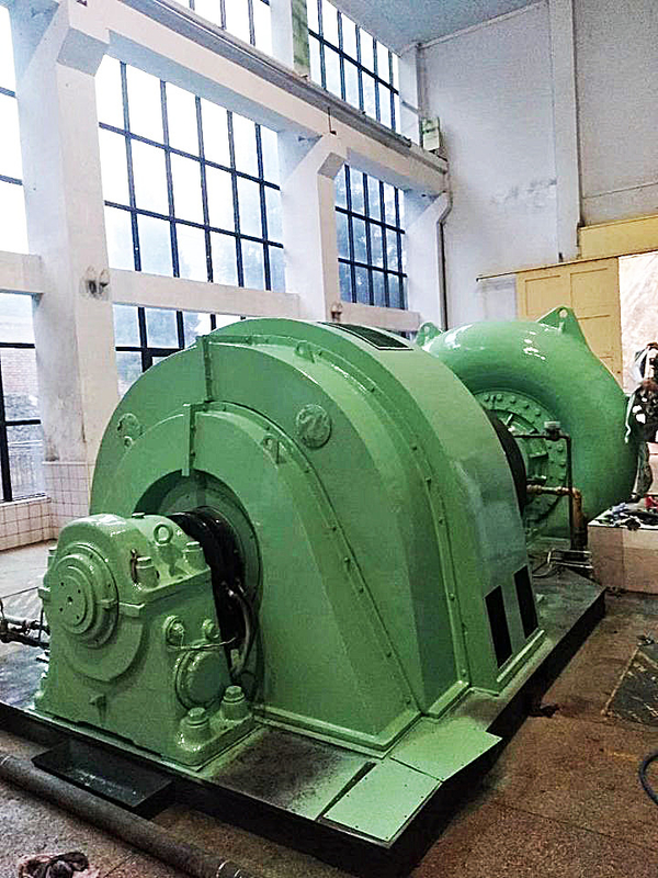 容量 水力タービン発電機 200kw-20mw 水頭 5m-500m RPM 450-1000rpm