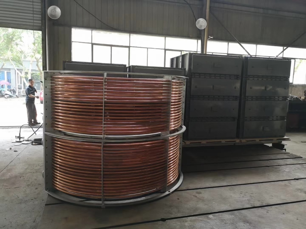 カスタマイズされたカラー水タービン発電機 ≥50年 使用寿命 50Hz/60Hz周波数