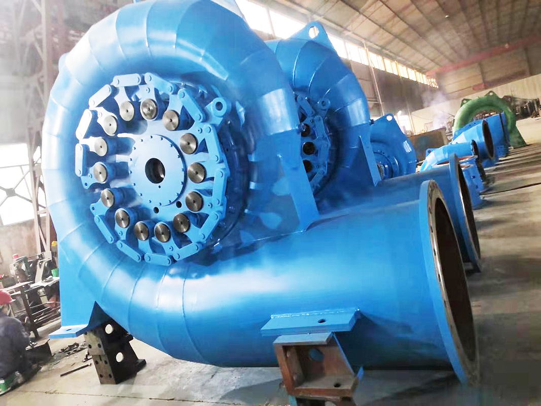 自動制御ステンレス鋼のフランシスタービン発電機 - 300KW-20MW パワー 400V-10kV垂直