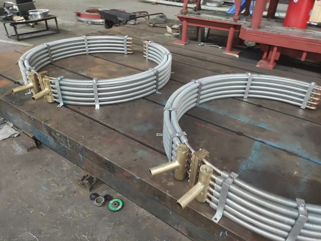 動作温度範囲 0~80°C 空気オイルクーラー 500x500x500mm 水力タービンユニット オイルクーラーと冷却ソリューション