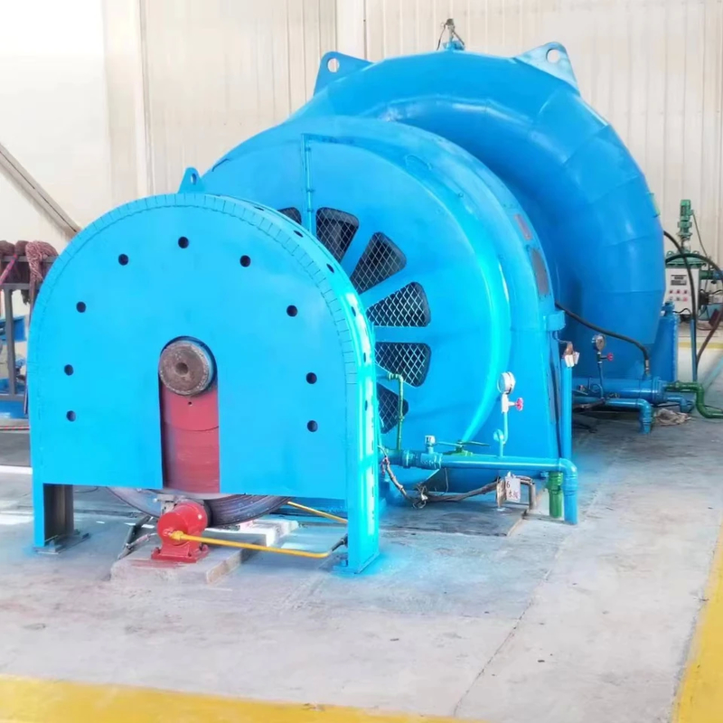 220V~690Vの水タービン発電機 空気/水冷却とカスタマイズ可能な色