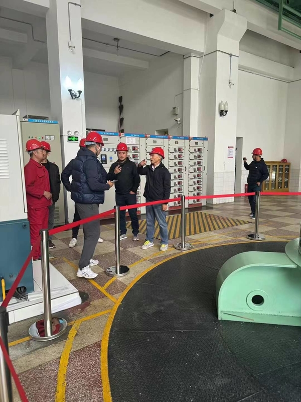 3200kwから5000kw 水力発電 ウォータータービン水力発電機のためのフランシスタービンオルターネーター