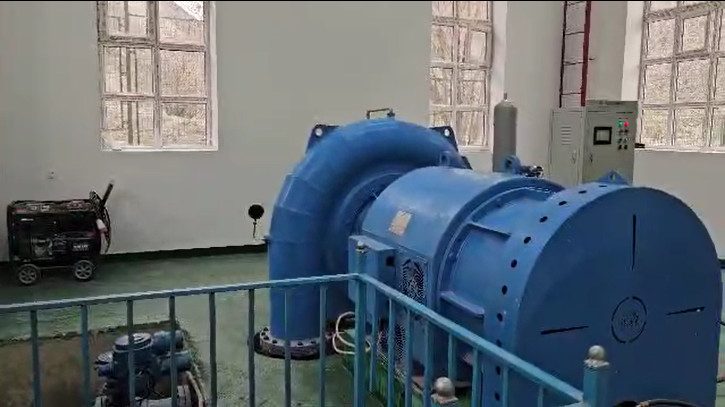 ステールとステンレス鋼材の発電機を供給します