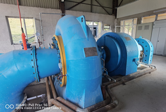 高水力マイクロコンピュータガバナー 水力タービン発電機 オン・オフ・グリッドシステム 100KW~3MW
