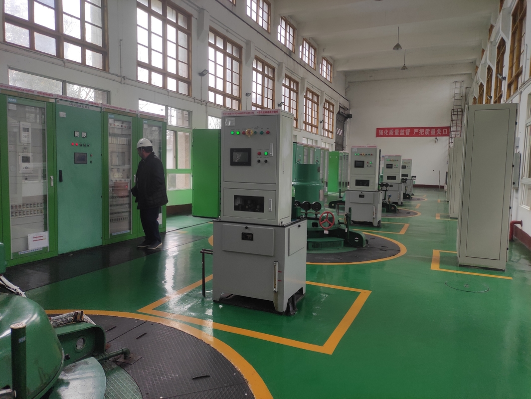 高水力マイクロコンピュータガバナー 水力タービン発電機 オン・オフ・グリッドシステム 100KW~3MW