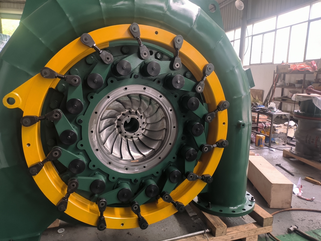 水面または垂直配置パターン 水力タービン シンクロン発電機 工業用タイプ