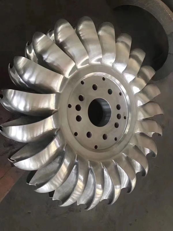 カスタマイズされた入口直径 1-5 メートル 水力タービンランナーとノーマルローター速度 100rpm 200rpm 300rpm 500rpm 1000rpm