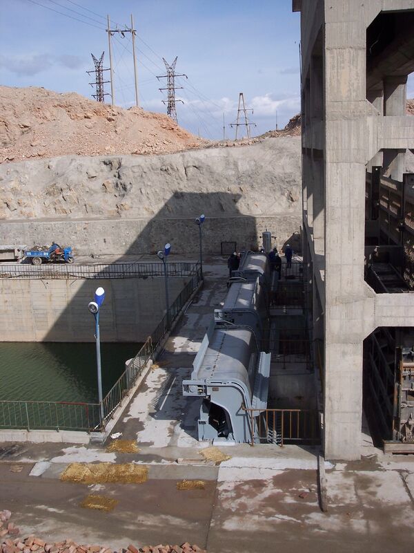 産業用ゴミ箱清掃機 0.40-1000KWの電力と4.5-16mmの厚さで効率的なゴミ除去のために