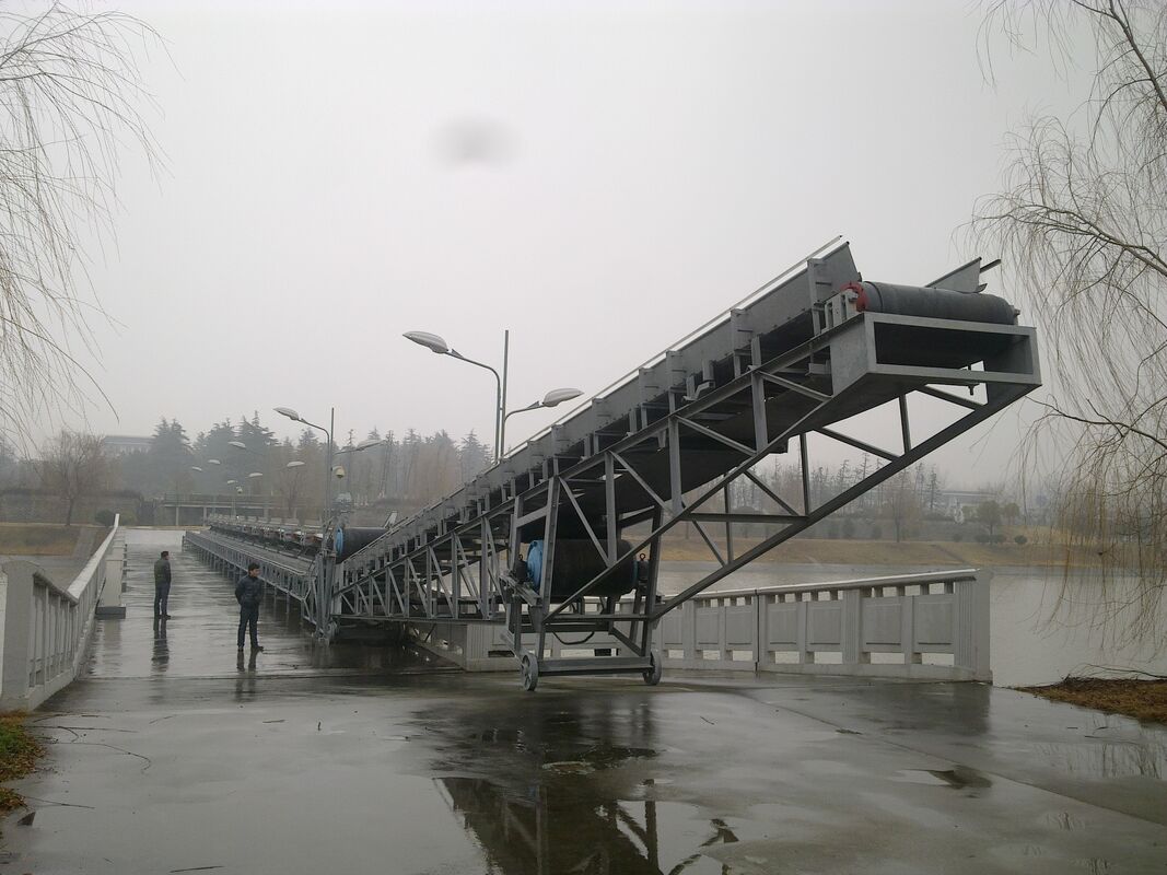 厚さ4.5から16mm ゴミ棚清掃機 150RPMから1000RPMまでの速度範囲とラック幅互換性0.5から3メートル