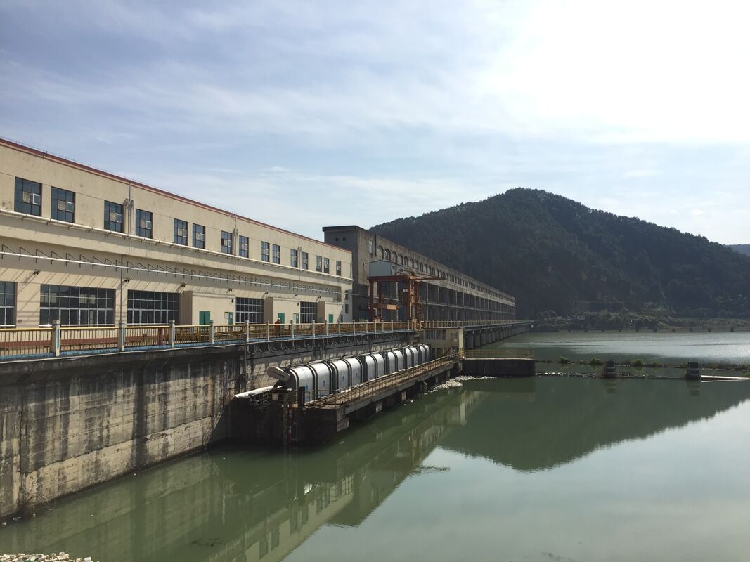 高強度鋼材と耐腐蝕部品を備えた工業清掃機 0.40〜1000KWの電力