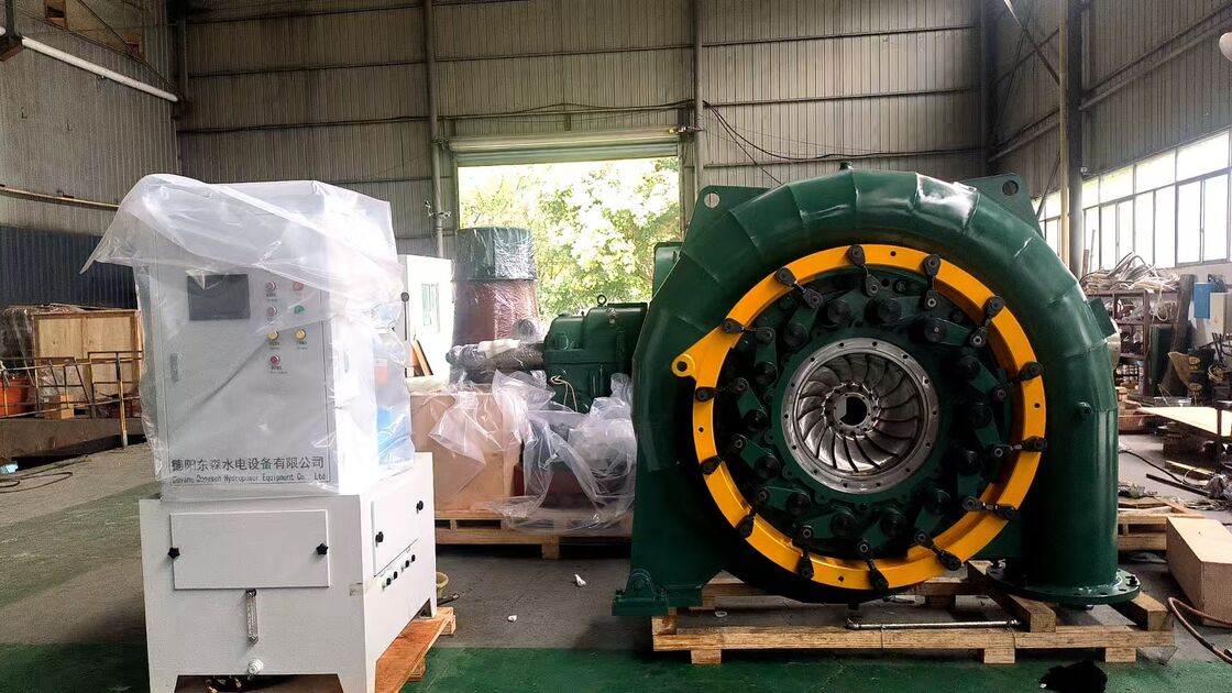 150RPM-1000RPM 300kWから20MWの出力と自動ガバナー制御のフランシス水力タービン発電機