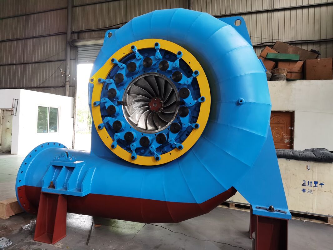 デザインヘッドのために設計されたフランシス・ランナー水力タービン発電機 168〜357 M 頑丈なフランシス・タービン発電機技術