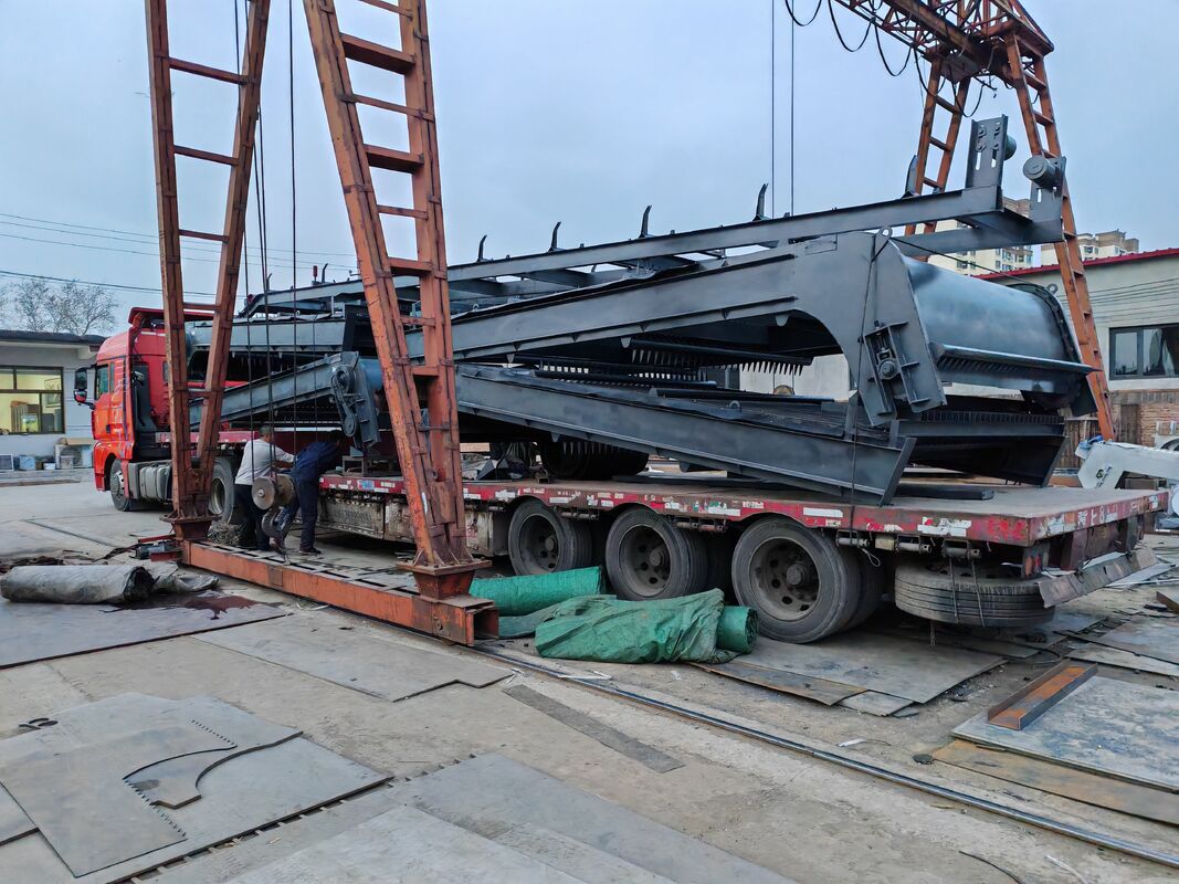 OEM ゴミ箱清掃機 厚さ4.5~16mm 格子間隔0.39~15mm 水取り維持用