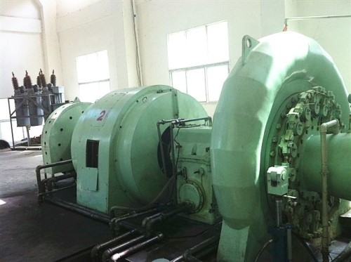 垂直フレンチス水力タービン発電機 450-1000RPM 定速 400V 800V 6.3kV 10kV 電圧