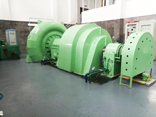 5m-500mの水頭操作のための200kw-20mwの水力タービン発電機