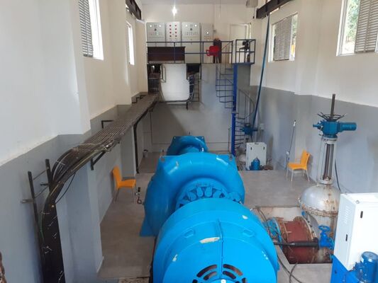 Stainless Steel Runner Francis Turbine Generator with Up To 95% Efficiency and 300kW-20MW Power Range